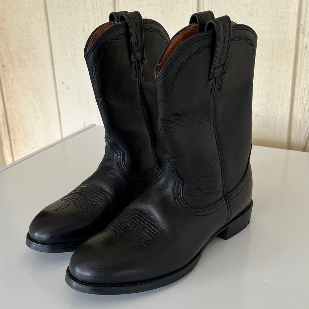 Ariat Black Smooth Leather Western Heeled Boots